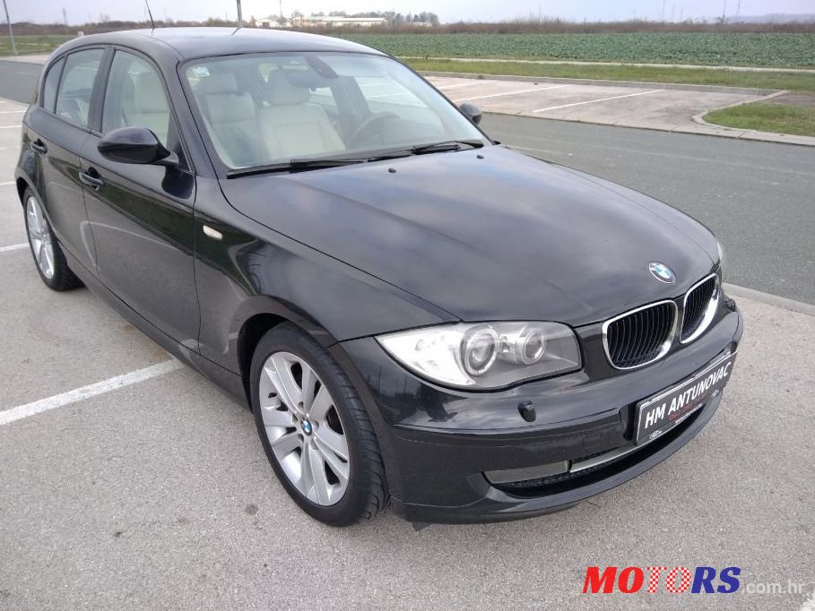 2009' BMW Serija 1 120D photo #1