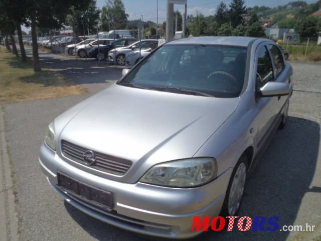 2002' Opel Astra Cool 1,4 photo #3