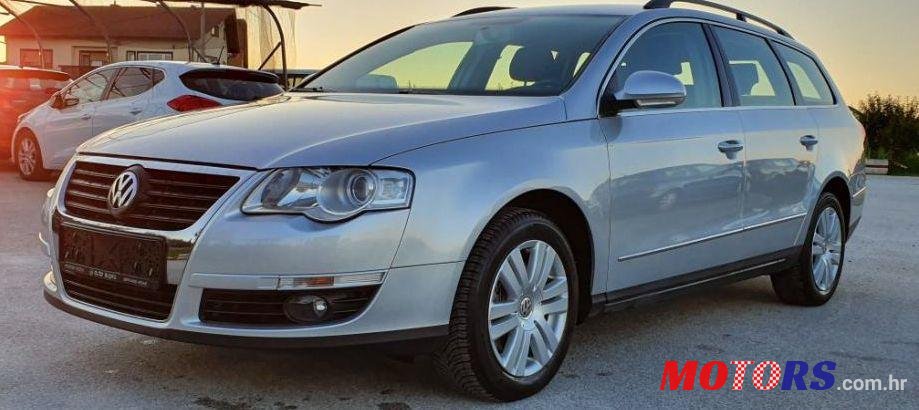 2008' Volkswagen Passat Variant 1,9 Tdi photo #1