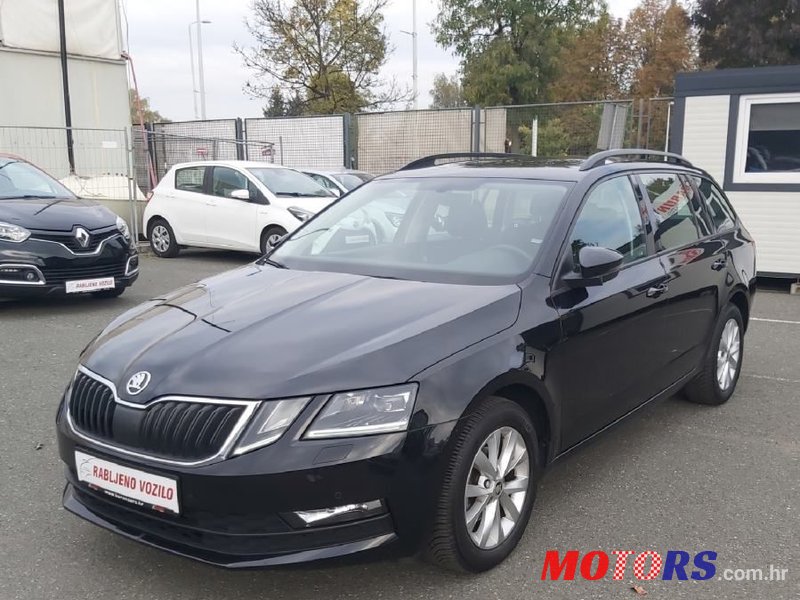 2018' Skoda Octavia Combi photo #1