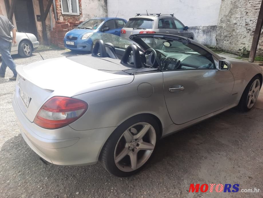 2004' Mercedes-Benz Slk Roadster 200 photo #1