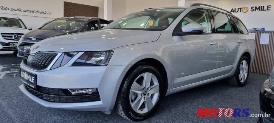 2018' Skoda Octavia Combi photo #1