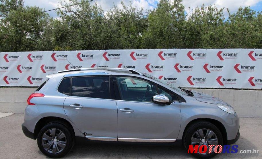 2014' Peugeot 2008 1,6 E-Hdi photo #1