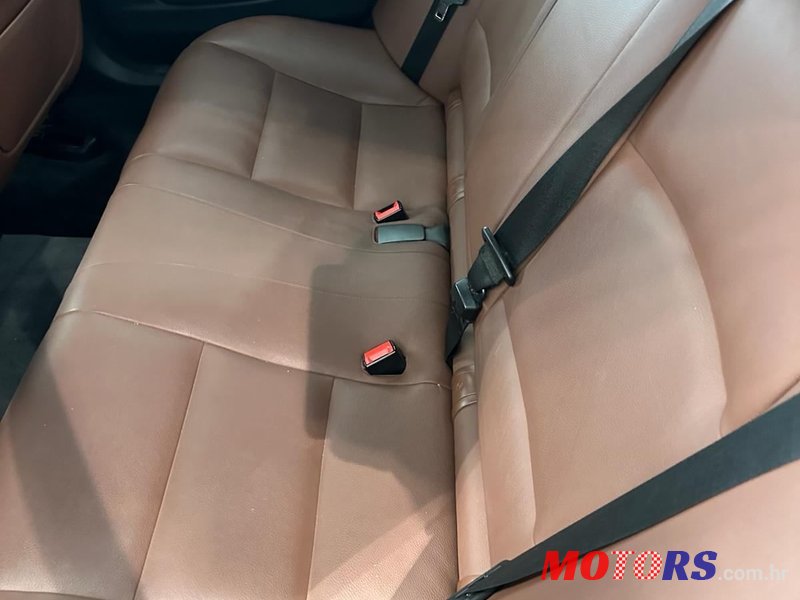 2016' BMW Serija 5 518D photo #5