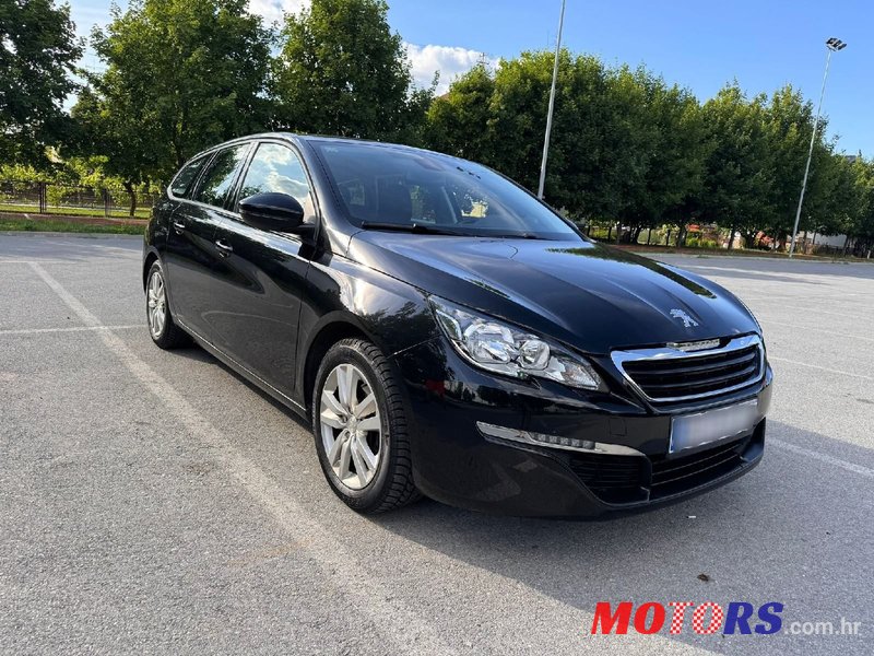 2016' Peugeot 308 Sw photo #1