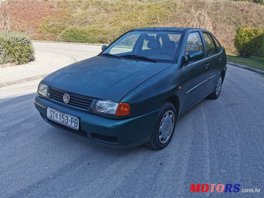 1997' Volkswagen Polo photo #1