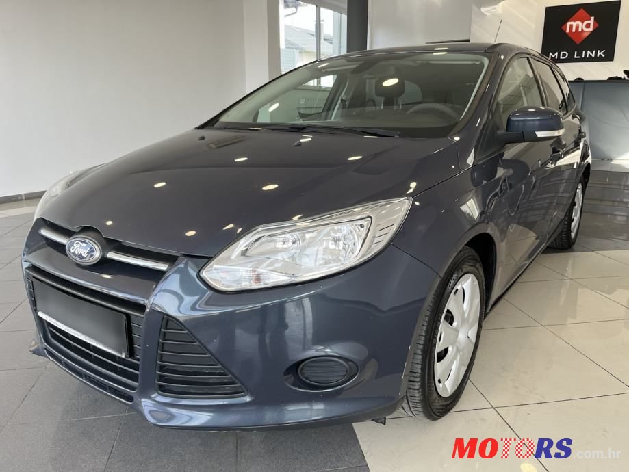 2013' Ford Focus Karavan photo #1