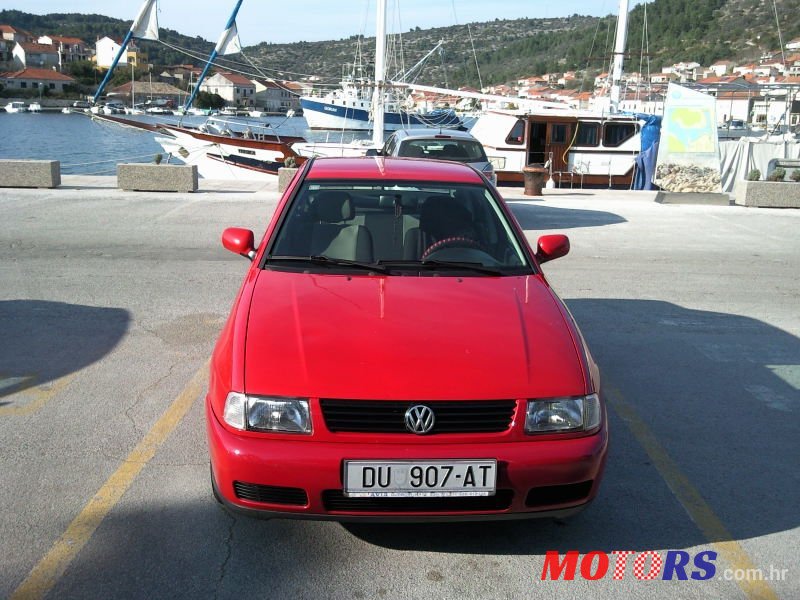 1998' Volkswagen Polo photo #2