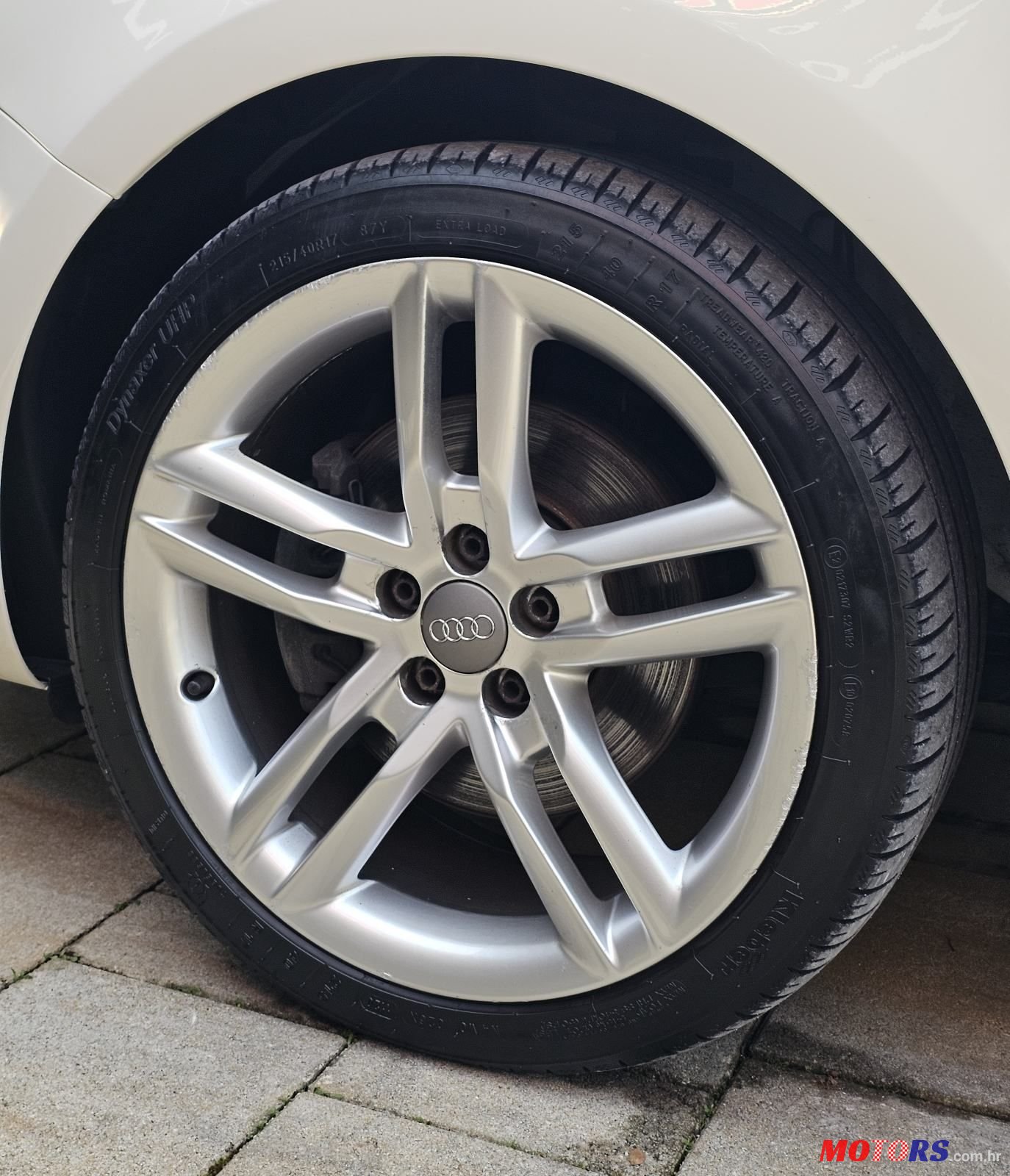 2010' Audi A1 1,6 Tdi photo #5