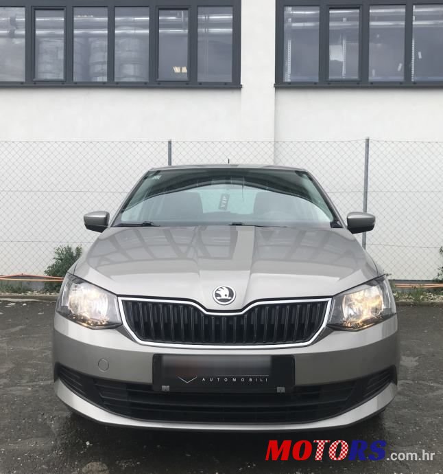 2016' Skoda Fabia 1,0 photo #2