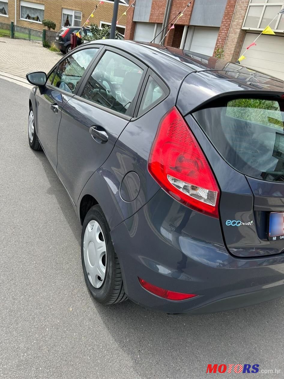 2010' Ford Fiesta 1,6 photo #5
