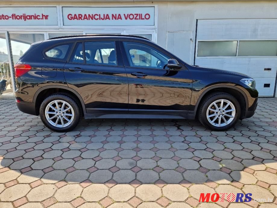 2017' BMW X1 16D photo #4