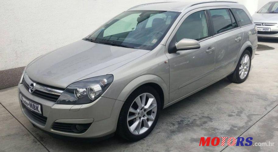 2005' Opel Astra Karavan Caravan 1,7 Cdti photo #2