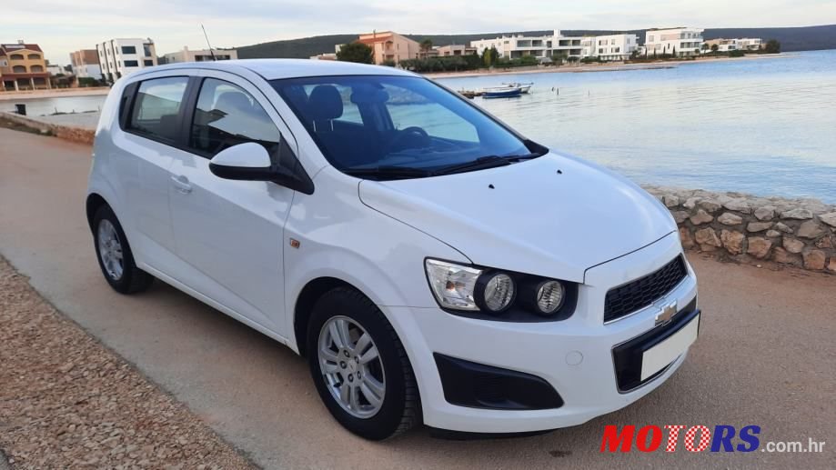 2013' Chevrolet Aveo photo #1