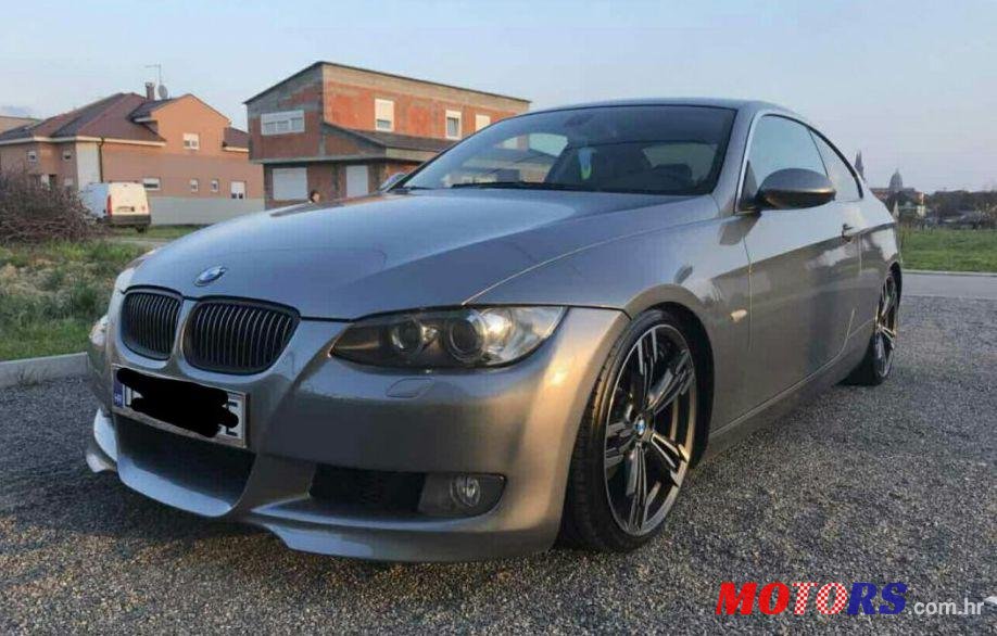 2007' BMW Serija 3 325Ci photo #2