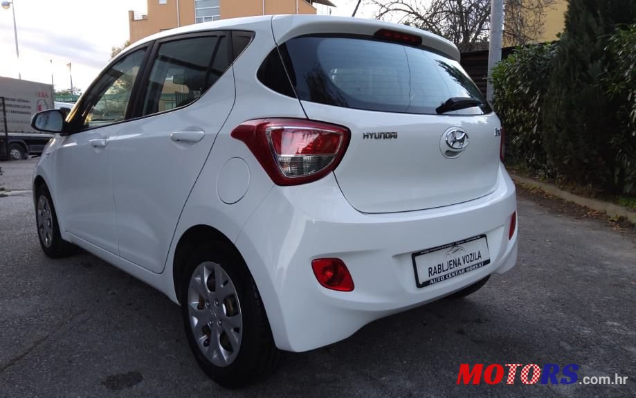 2016' Hyundai i10 1,0 photo #4