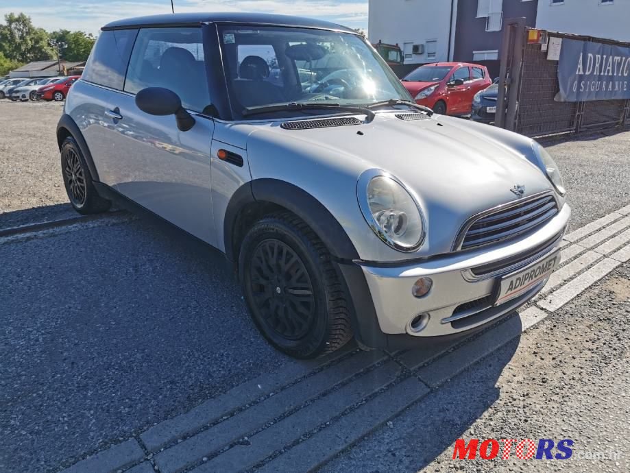 2005' MINI One 1.6 I photo #1