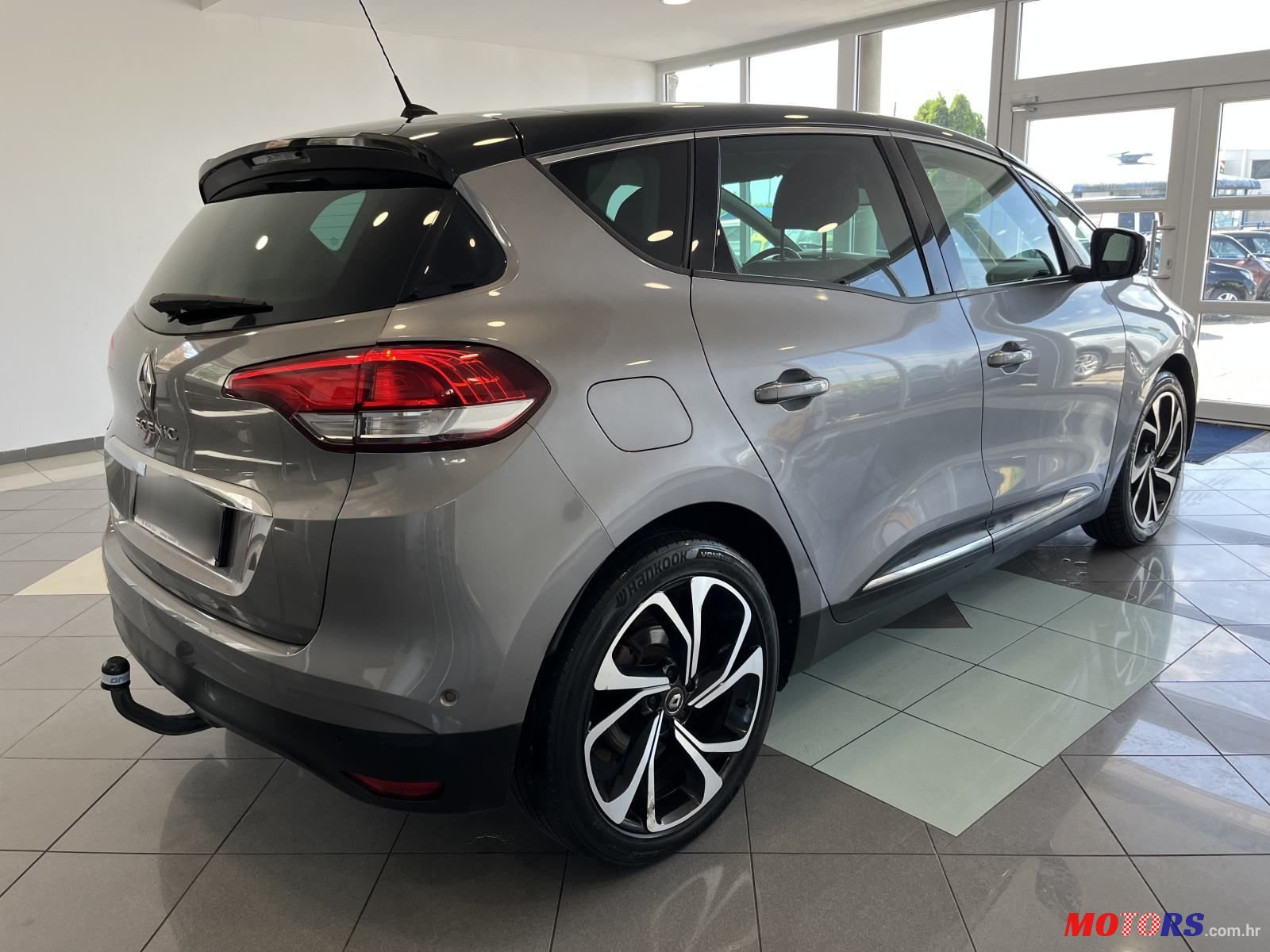 2016' Renault Scenic Dci 130 photo #6