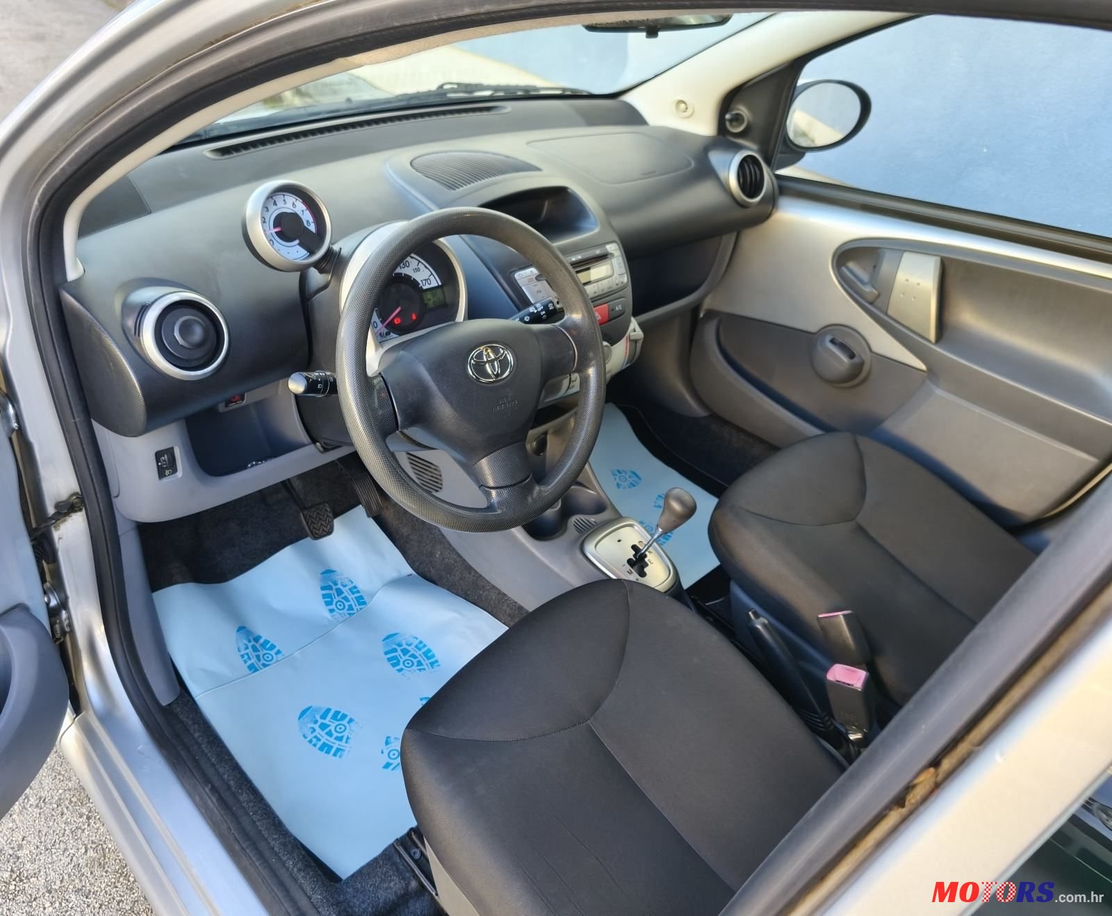 2006' Toyota Aygo 1,0 Vvt-I photo #5