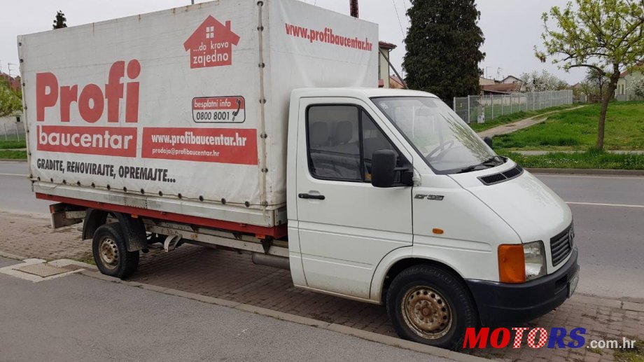 2001' Volkswagen LT 35 photo #2