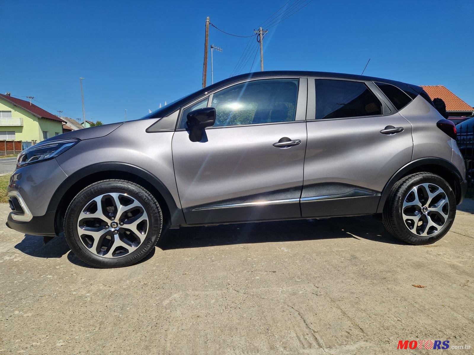 2019' Renault Captur Tce photo #2