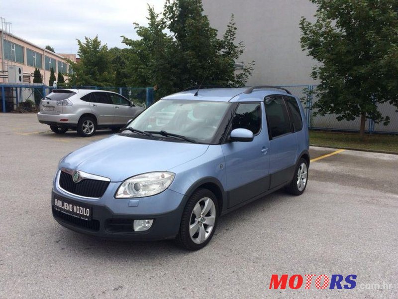 2008' Skoda Roomster 1,4 Tdi photo #2