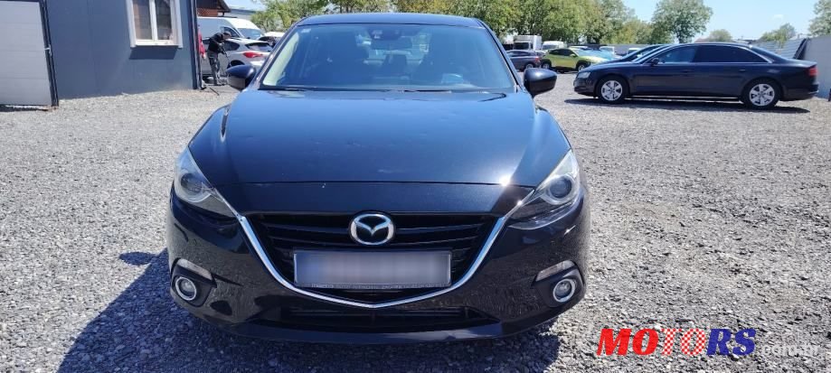 2017' Mazda 3 Cd 150 Sedan photo #1