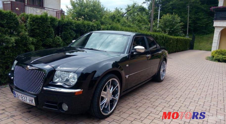 2005' Chrysler 300C 300 2,7 V6 photo #1
