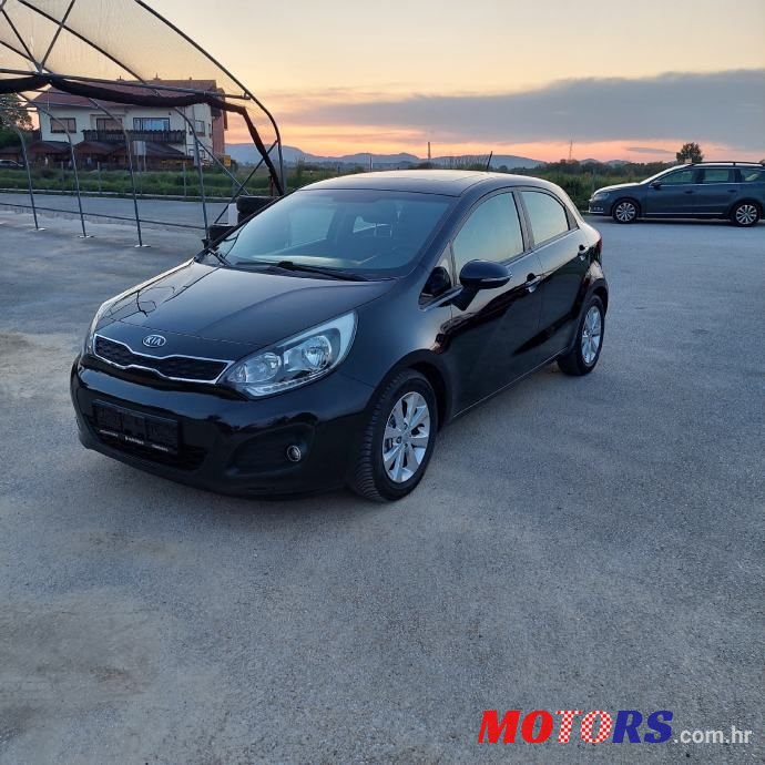 2013' Kia Rio 1,4 Crdi Ex photo #5