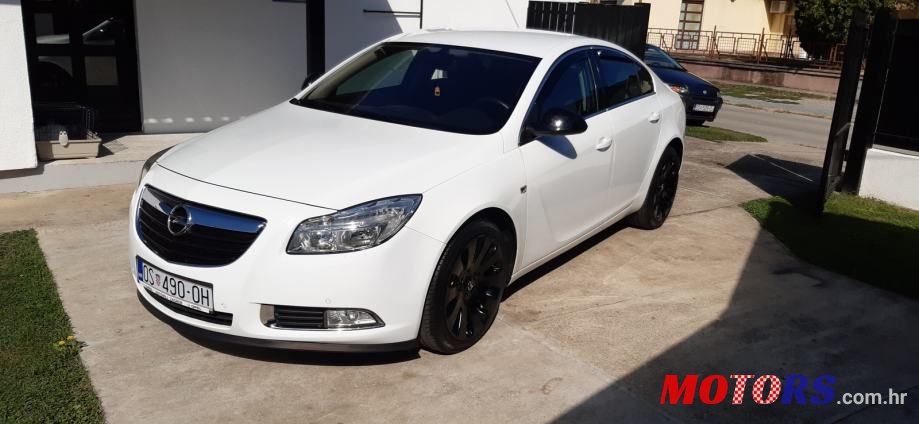 2009' Opel Insignia Sport photo #1