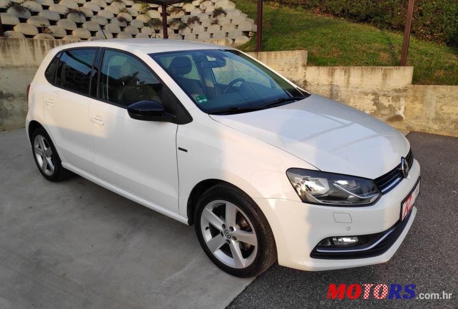 2015' Volkswagen Polo 1,4 Tdi Bmt photo #1