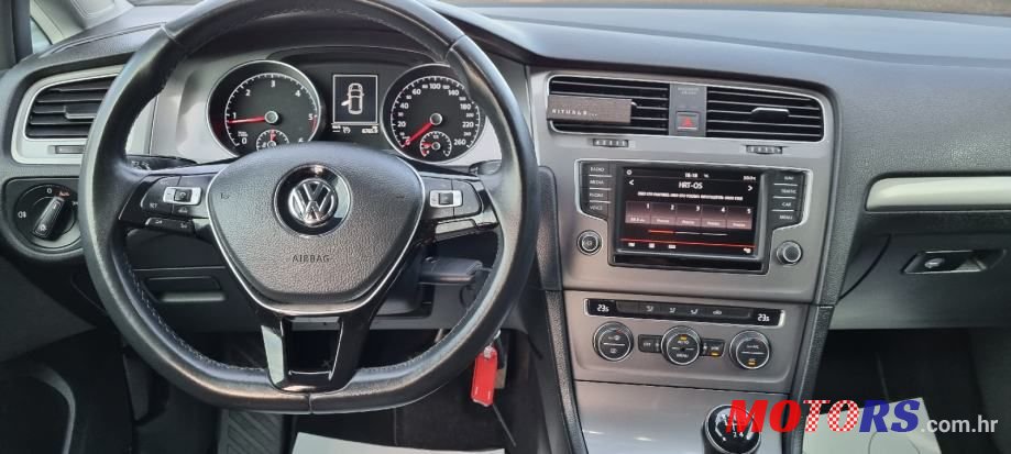 2016' Volkswagen Golf 7 1,6 Tdi Bmt photo #6