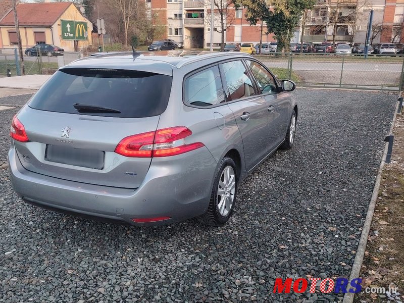 2016' Peugeot 308 Sw photo #4