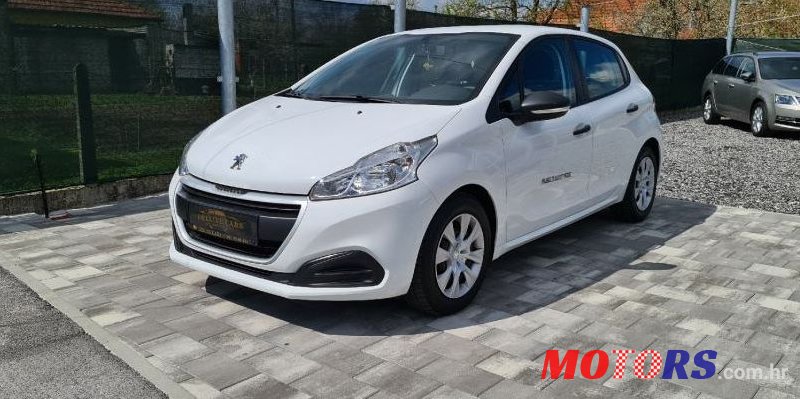 2015' Peugeot 208 1,6 Bluehdi photo #1