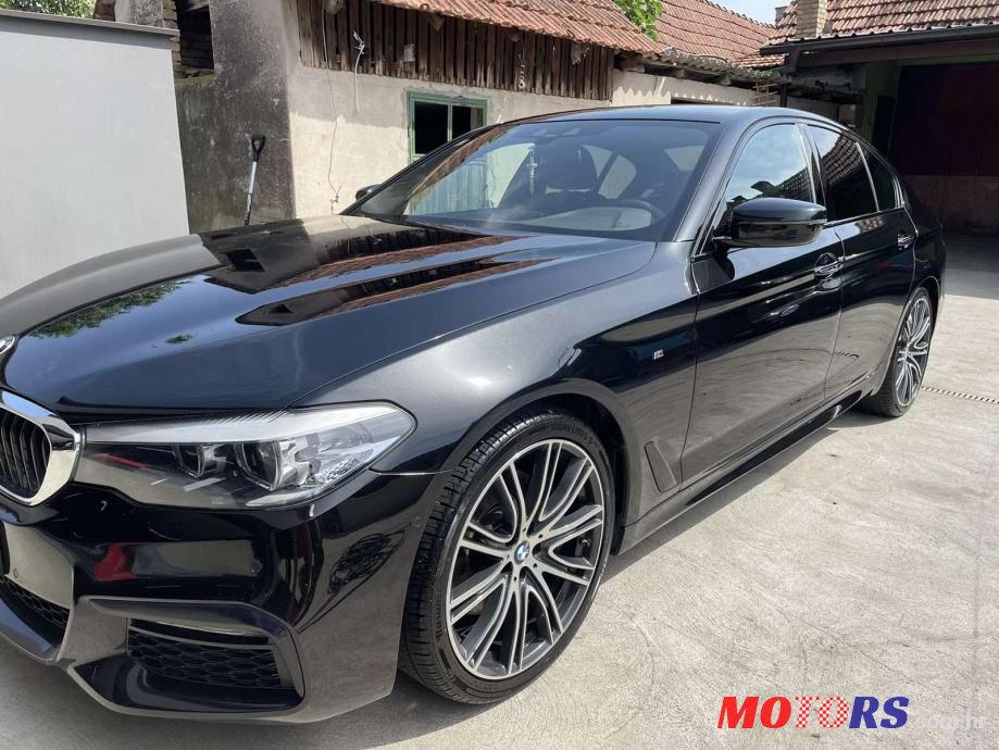 2017' BMW Serija 5 530D photo #6