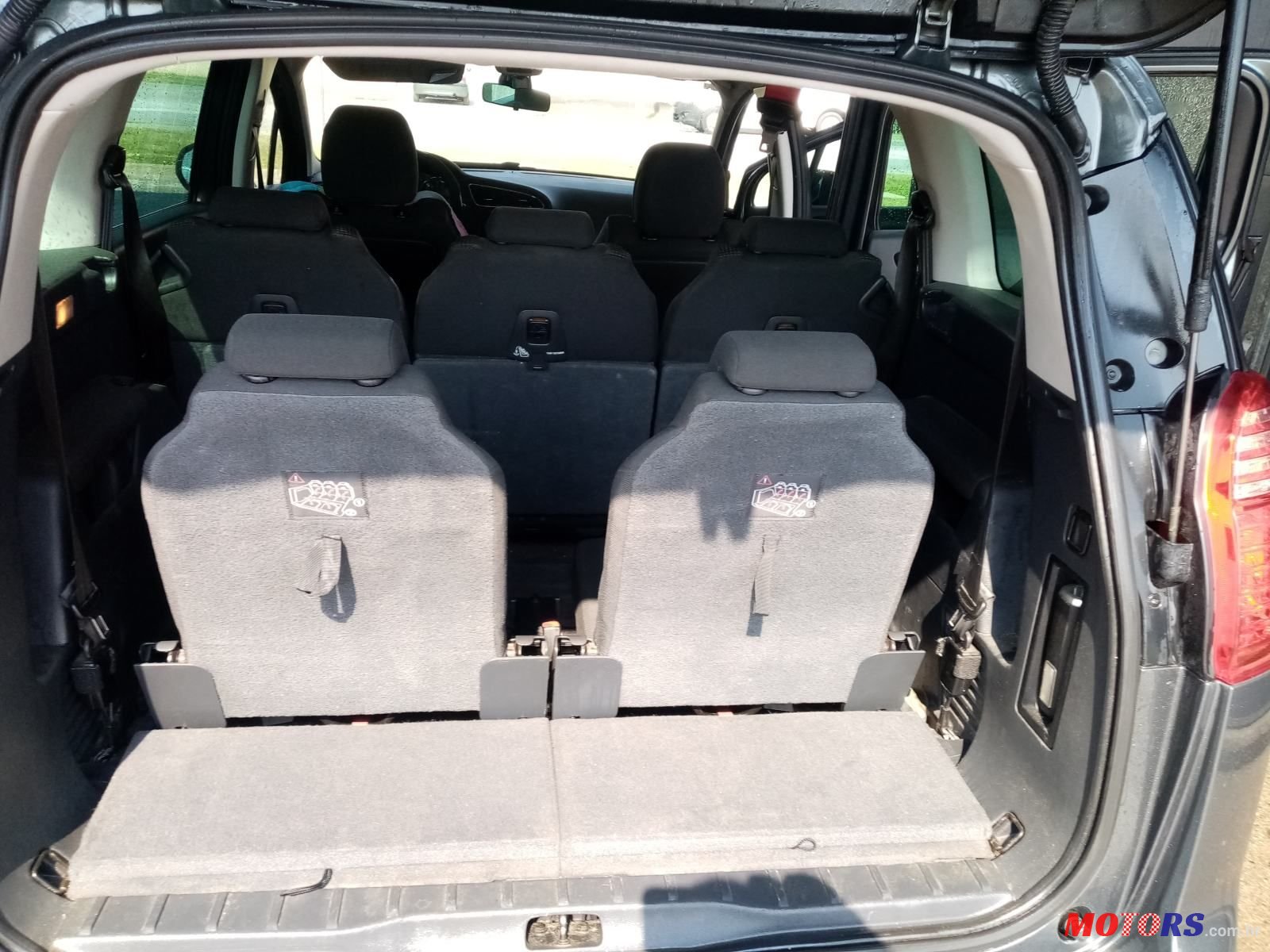 2012' Peugeot 5008 1,6 Hdi photo #5