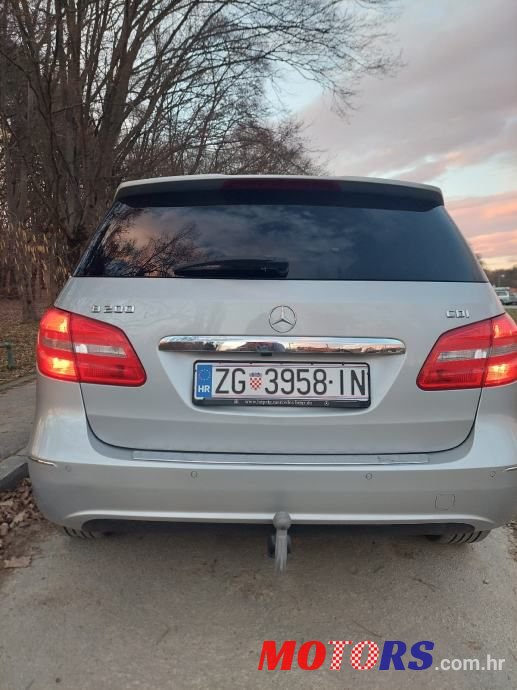 2014' Mercedes-Benz B-Klasa 200 Cdi photo #5