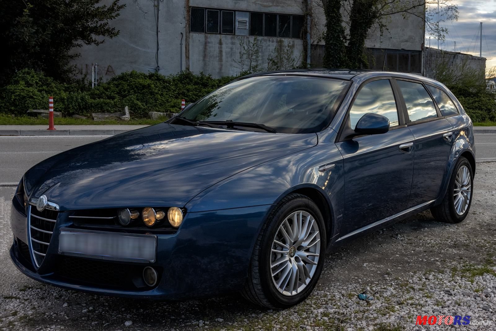 2008' Alfa Romeo 159 Sw photo #3