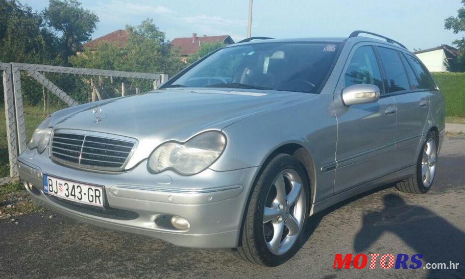 2002' Mercedes-Benz C-Klasa T-Model 270 T photo #1