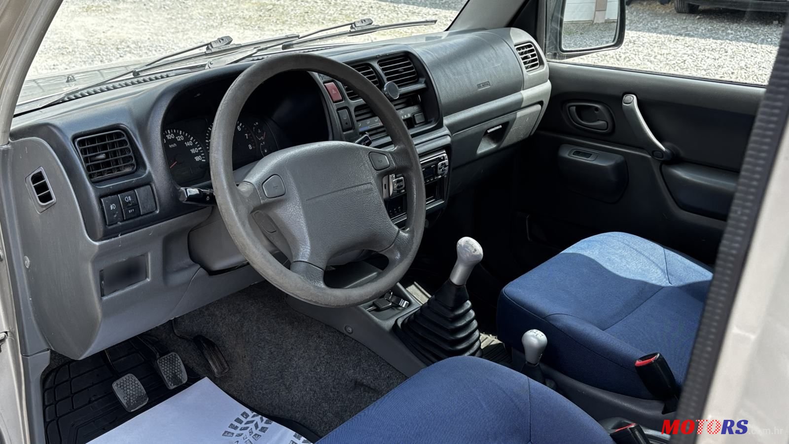 2004' Suzuki Jimny 1,3 Vx photo #6