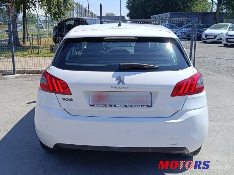 2018' Peugeot 308 photo #5