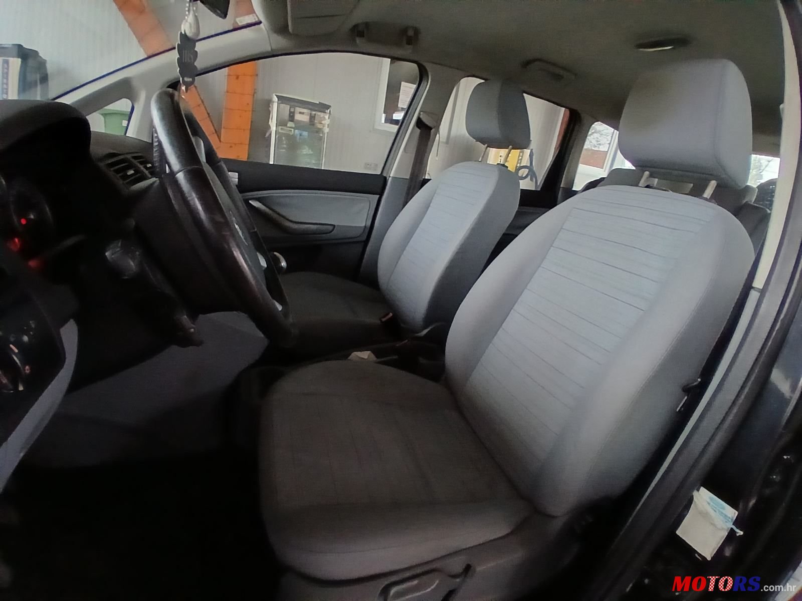 2008' Ford Focus C-MAX 1,6 photo #4