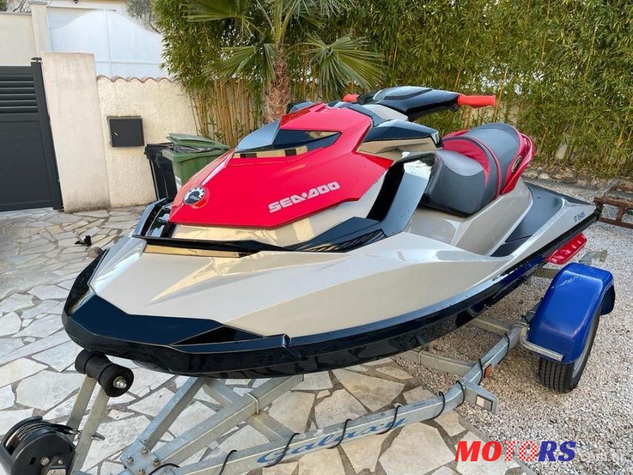 2012' Sea Doo GTS 130 photo #1