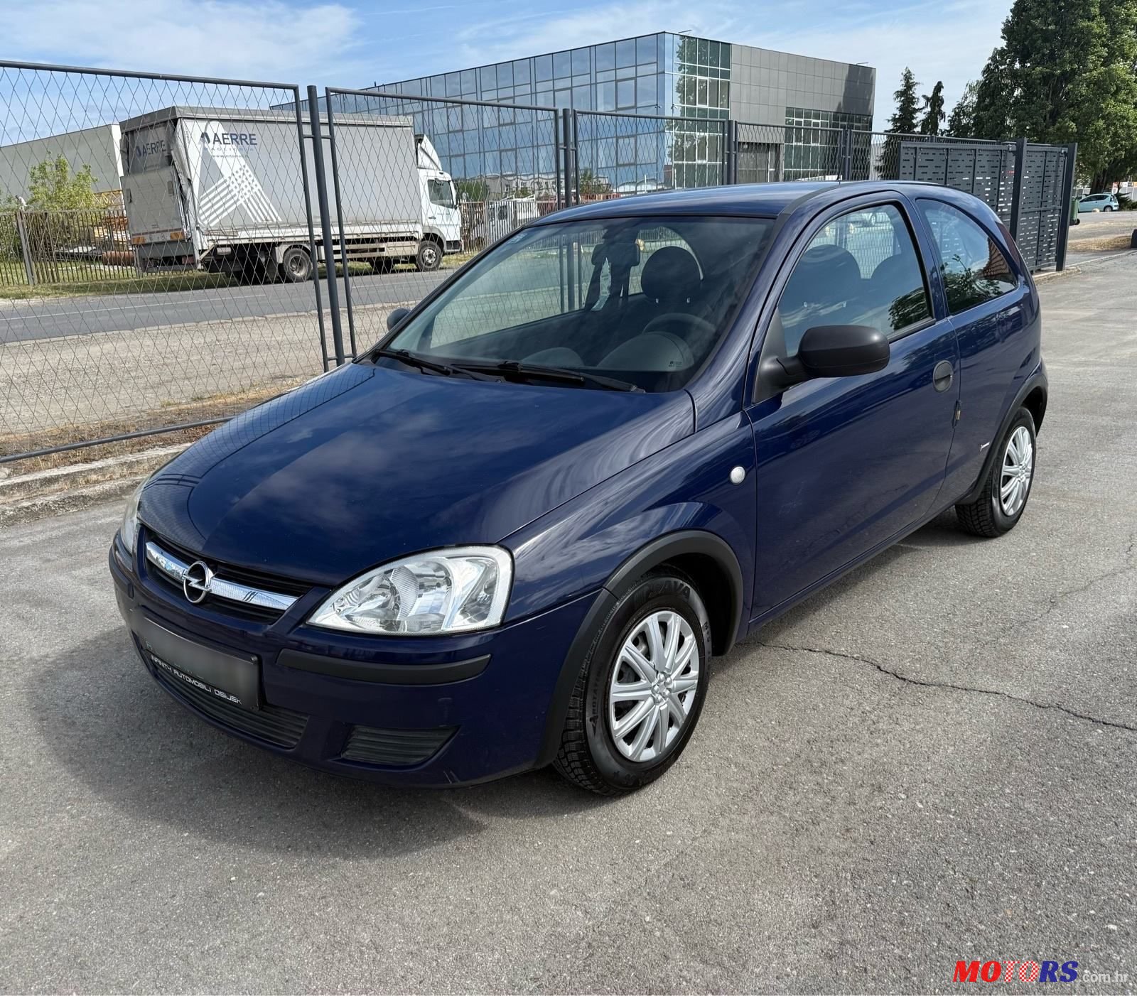 2004' Opel Corsa 12V photo #1