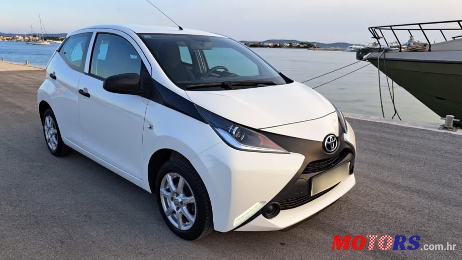 2018' Toyota Aygo 1,0 photo #2