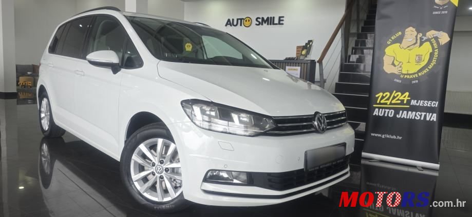 2015' Volkswagen Touran 2,0 Tdi photo #4