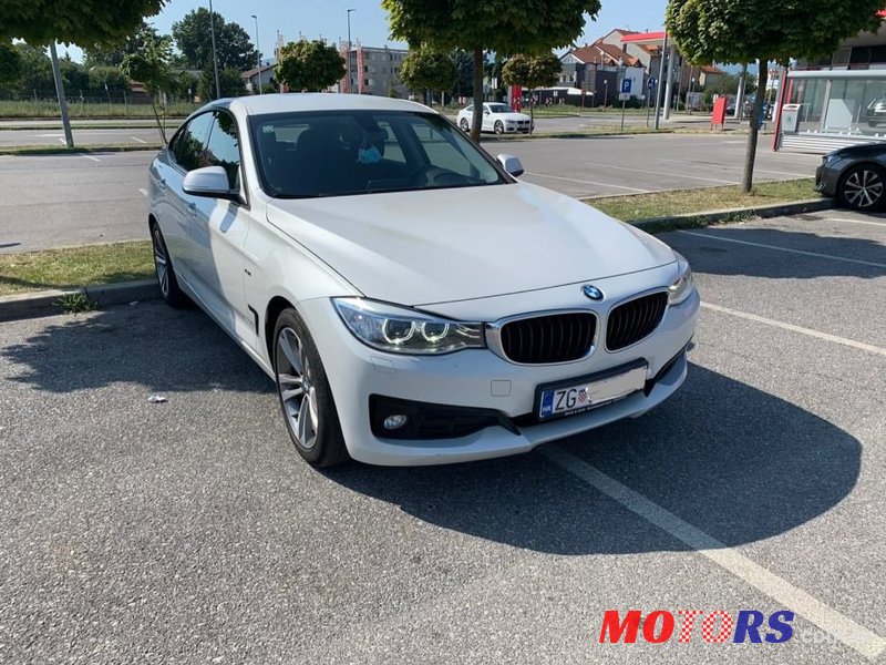 2014' BMW Serija 3 318 D photo #1