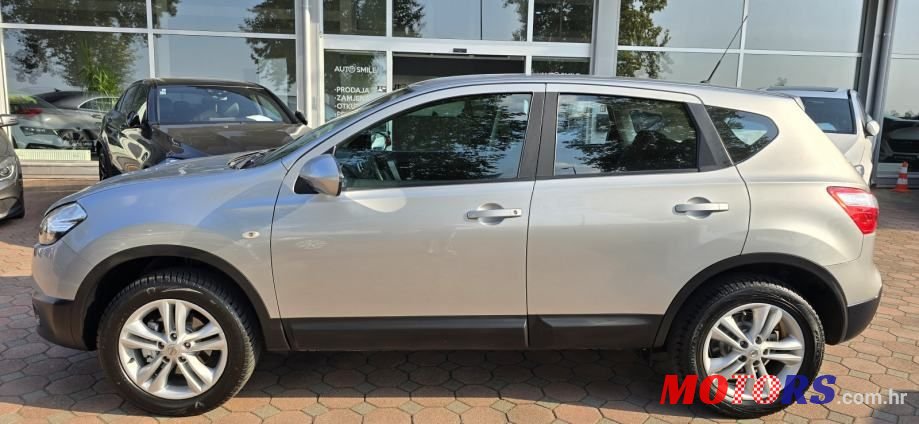 2010' Nissan Qashqai 1,5 Dci photo #1