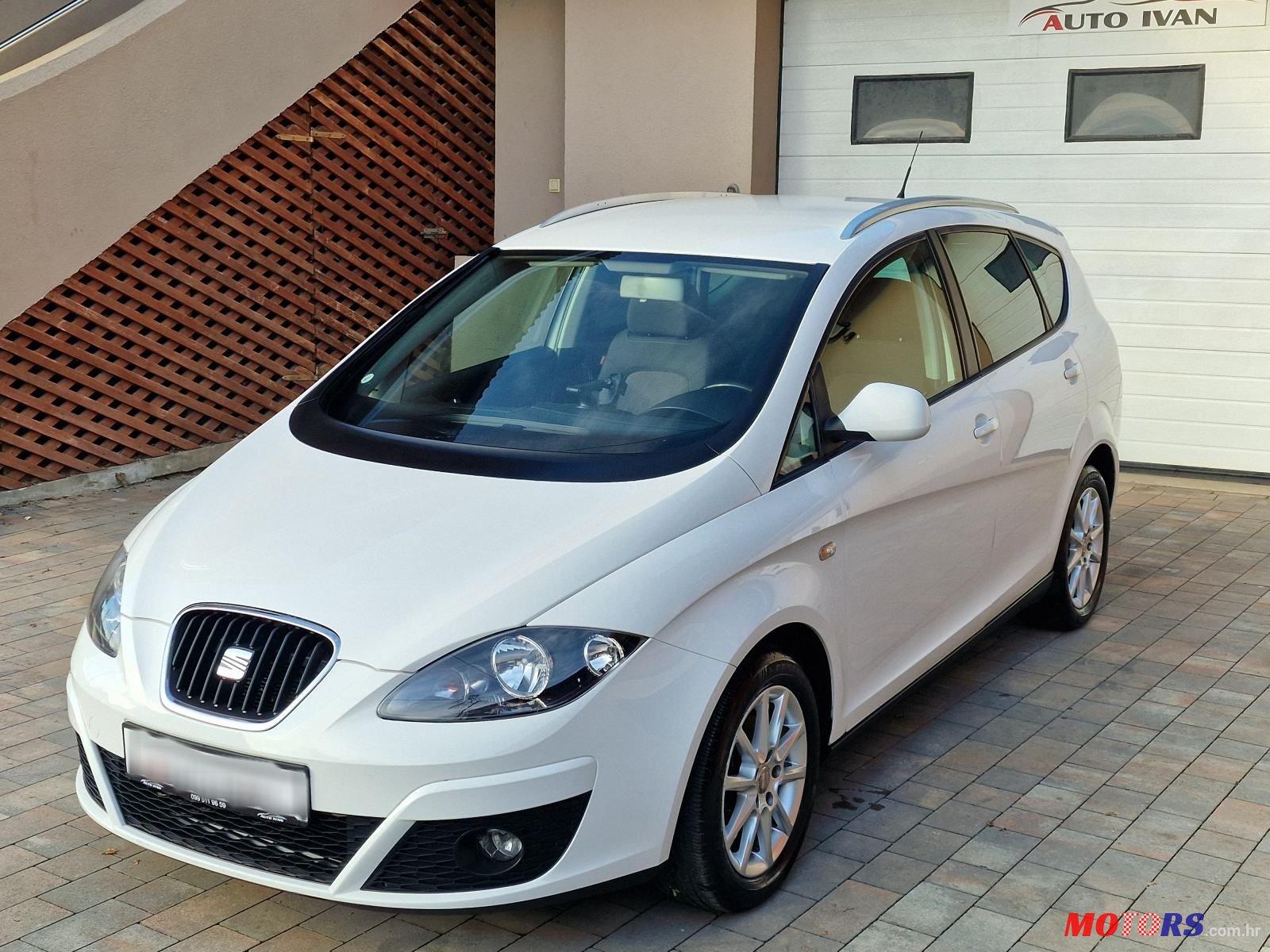 2010' SEAT Altea 1,6 Tdi Sport photo #1