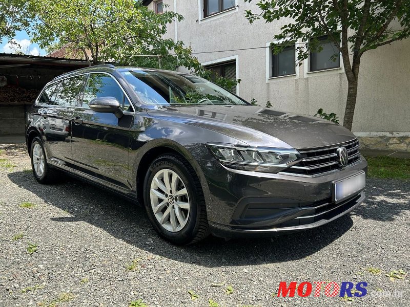 2021' Volkswagen Passat Variant photo #1